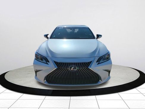 Used 2020 Lexus ES 350 w/ Premium Package image 9