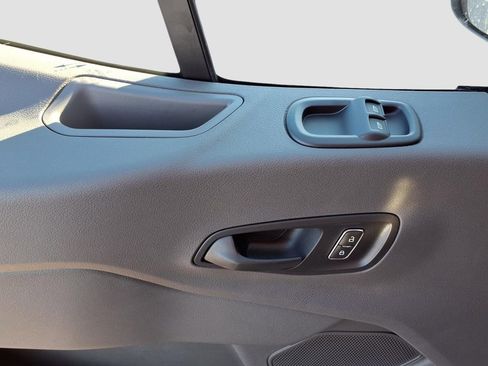 New 2026 Ford Transit 250 148 Medium Roof image 24