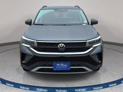 Used 2023 Volkswagen Taos S w/ Driver Assistance Package FWD image 2