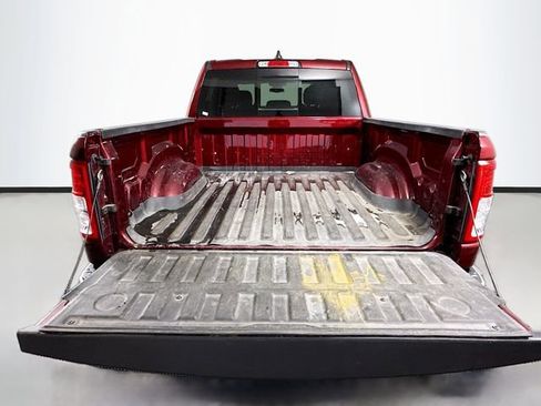 Used 2020 RAM 1500 Big Horn image 23