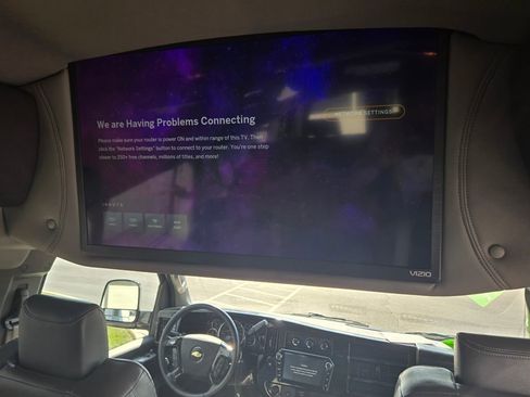 Used 2022 Chevrolet Express 2500 Extended w/ Enhanced Convenience Package image 39