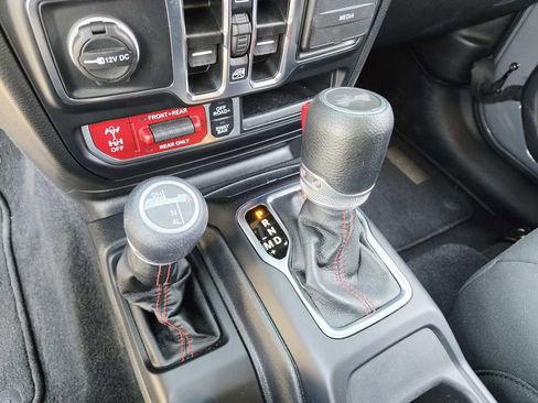 Used 2023 Jeep Wrangler Unlimited Rubicon w/ Xtreme 35 Tire Package image 32