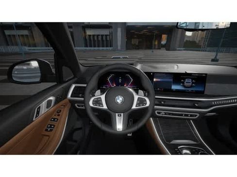 New 2026 BMW X5 xDrive40i w/ M Sport Package image 13