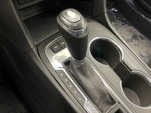 Used 2019 Chevrolet Equinox LT image 7