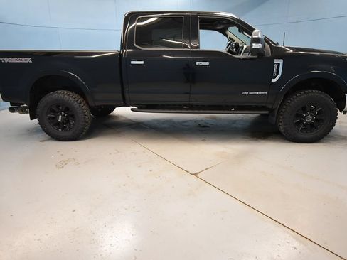 Used 2021 Ford F250 Lariat w/ Tremor Off-Road Package AWD/4WD image 40