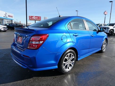 Used 2020 Chevrolet Sonic LT w/ Convenience Package image 5