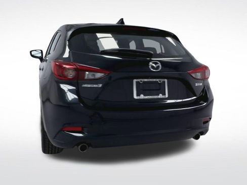 Used 2017 MAZDA MAZDA3 Grand Touring w/ Premium Equipment Package FWD image 22