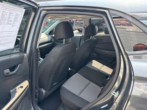 Used 2021 Hyundai Kona SEL Plus AWD/4WD image 11