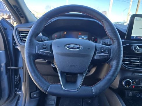 Used 2024 Ford Escape ST-Line image 25