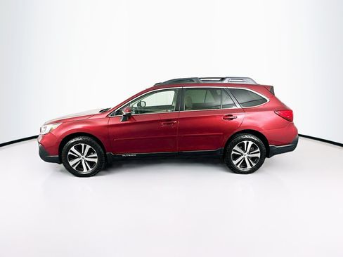Used 2019 Subaru Outback 3.6R Limited w/ Popular Package #2 AWD/4WD image 4