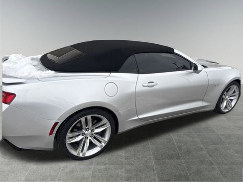 Used 2017 Chevrolet Camaro SS image 6