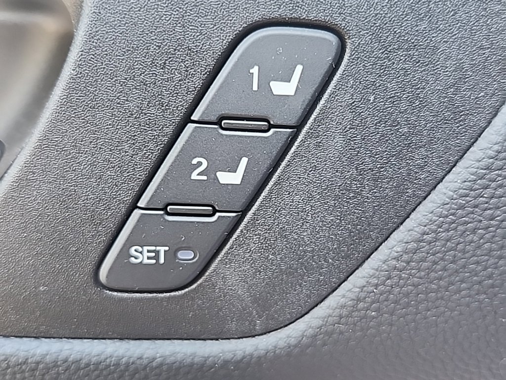 Used 2025 Honda CR-V Sport-L image 21