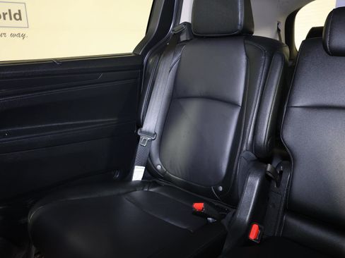 Used 2026 Honda Odyssey EX-L image 10