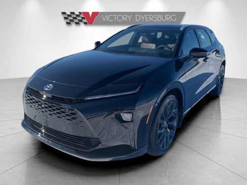 New 2025 Toyota Crown Signia Limited image 4