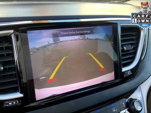 Used 2022 Chrysler Pacifica Touring-L FWD image 21