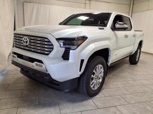 New 2026 Toyota Tacoma Limited AWD/4WD image 3