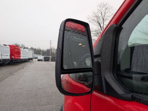 New 2025 Ford Transit 150 Low Roof image 17