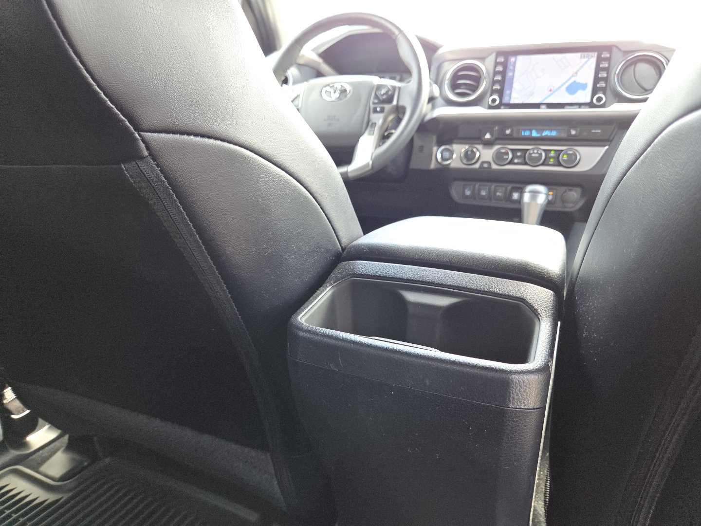 Used 2022 Toyota Tacoma Limited AWD/4WD image 27