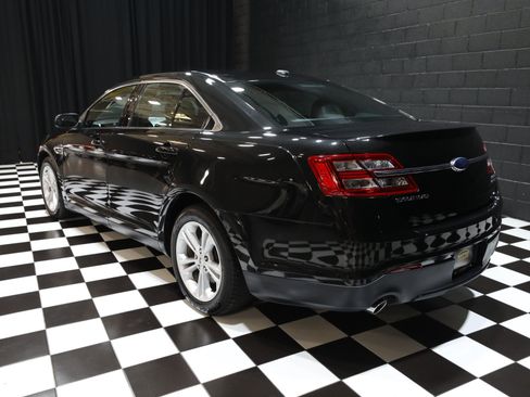 Used 2013 Ford Taurus SEL FWD image 23