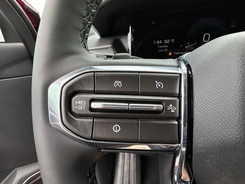 New 2026 GMC Acadia Elevation AWD/4WD image 31