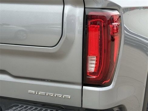 Used 2024 GMC Sierra 1500 Denali image 6