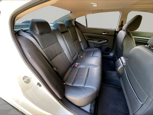 Used 2024 Nissan Altima 2.5 SR w/ SR Premium Package FWD image 24