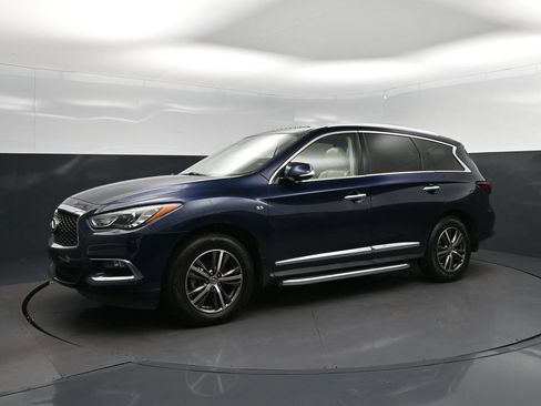 Used 2017 INFINITI QX60 FWD w/ Premium Plus Package image 3