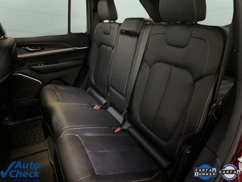 Used 2025 Jeep Grand Cherokee Limited 4xe image 66