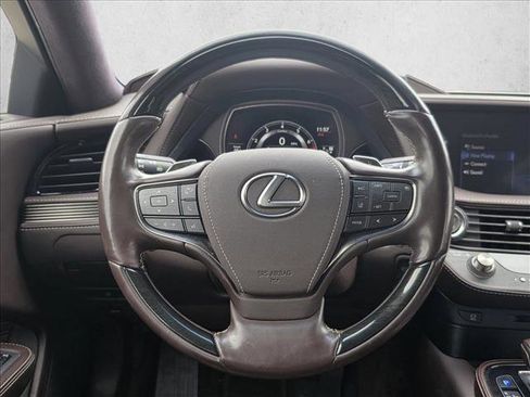 Used 2018 Lexus LS 500 AWD w/ Interior Upgrade Package image 18