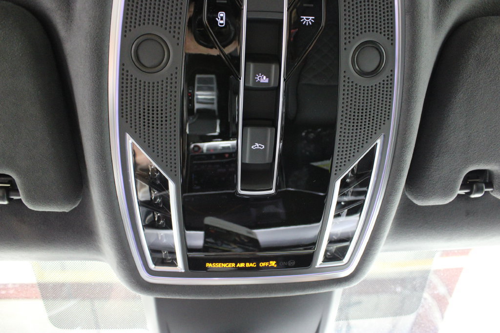 New 2027 Audi S8 AWD/4WD image 29