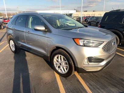 Used 2024 Ford Edge SEL w/ Convenience Package