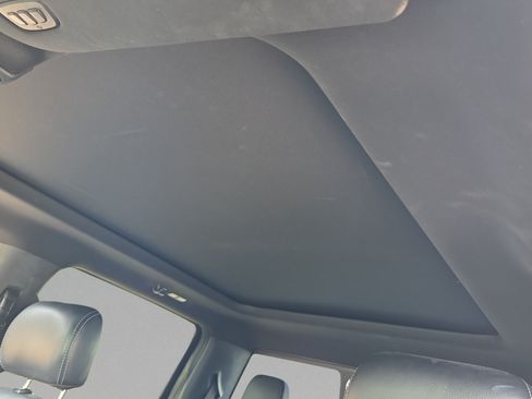 Used 2019 Ford F150 Lariat AWD/4WD image 16