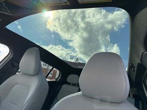 New 2026 Volvo EX30 Ultra image 13