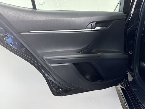 Used 2023 Toyota Camry SE FWD image 25