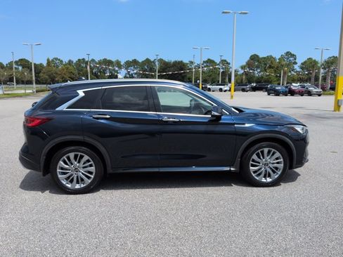 Used 2023 INFINITI QX50 Luxe FWD image 4