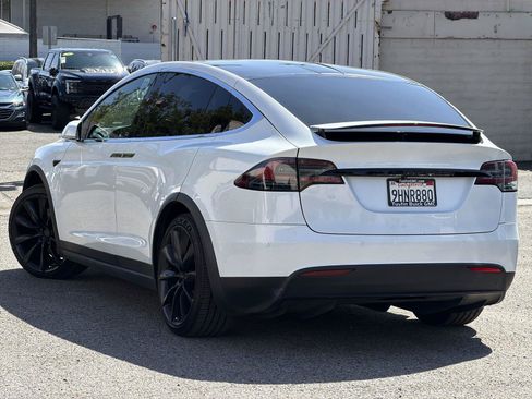 Used 2020 Tesla Model X Performance AWD/4WD image 7