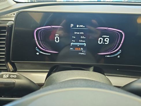 Certified 2023 Kia Sportage EX image 21