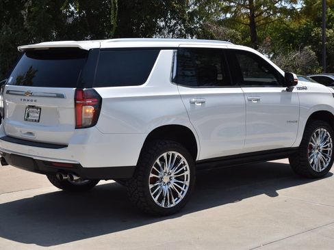 Used 2021 Chevrolet Tahoe High Country w/ Premium Package RWD image 7
