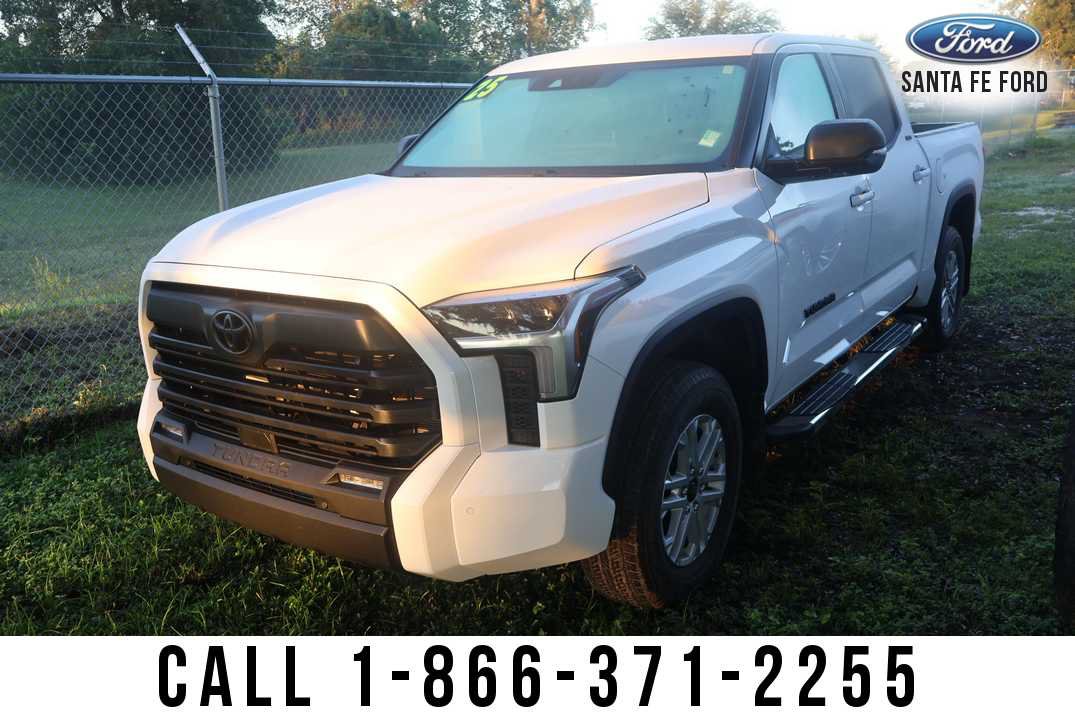 Used 2025 Toyota Tundra SR5 w/ SR5 Premium Package AWD/4WD image 1