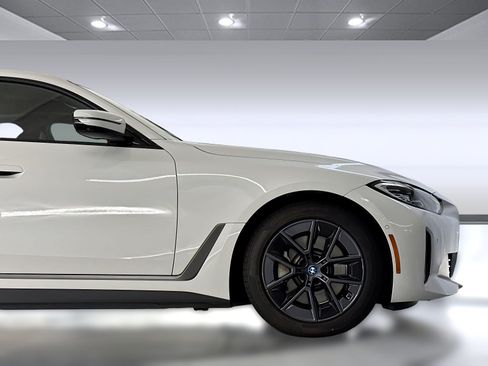 Certified 2023 BMW i4 eDrive40 RWD image 20