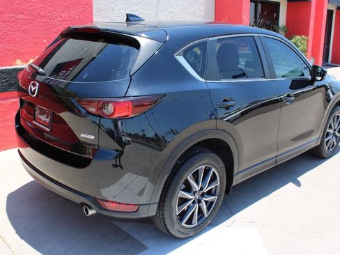 Used 2018 MAZDA CX-5 Touring w/ Preferred Equipment Package FWD image 7