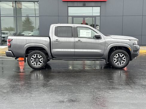 New 2026 Nissan Frontier SV w/ Tow Package image 2