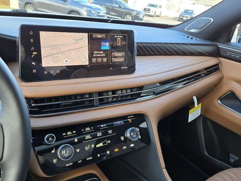 New 2026 INFINITI QX60 Autograph w/ Autograph Tech Package image 32