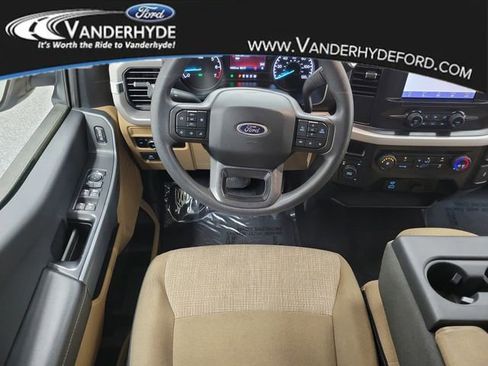 Used 2023 Ford F150 XLT image 13