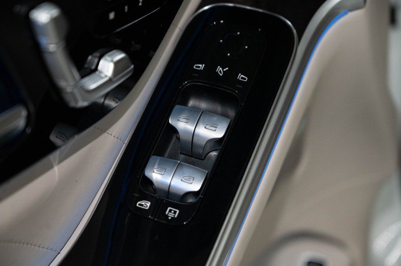 Used 2023 Mercedes-Benz S 580 4MATIC Sedan image 24