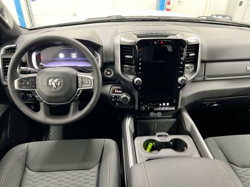 New 2026 RAM 1500 Big Horn AWD/4WD image 10