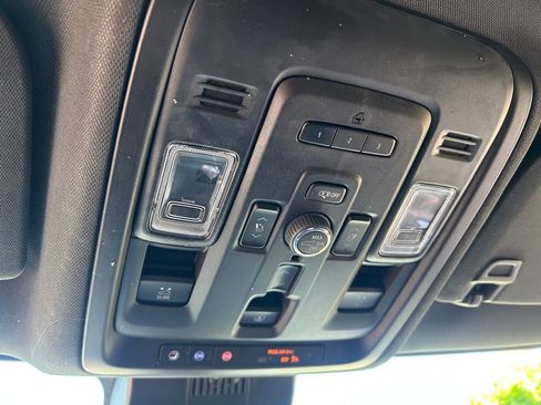 Used 2023 Chevrolet Tahoe High Country AWD/4WD image 68
