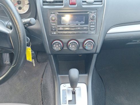 Used 2013 Subaru Impreza 2.0i image 10