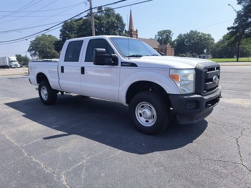 Used 2011 Ford F250 XL w/ Skid Plate Pkg AWD/4WD image 7