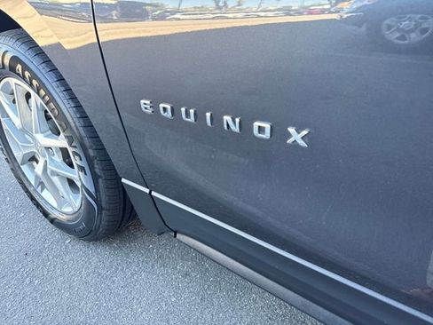 Used 2022 Chevrolet Equinox LT image 28
